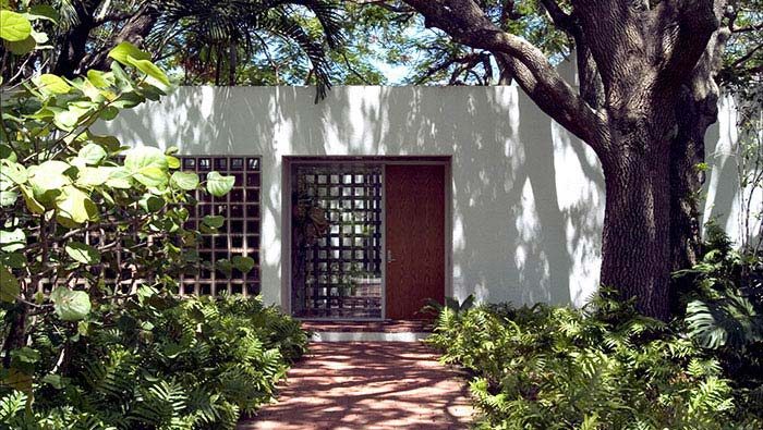 Rodriguez / Lavernia House